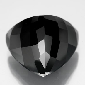 Turmalina negro natural de 16,90 ct, trillón, opaco