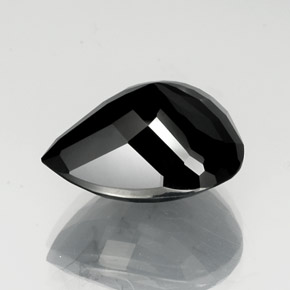 Turmalina negro natural de 23,98 ct, en forma de pera, opaco