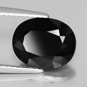 Turmalina negro natural de 3,07 ct, corte óvalo, opaco