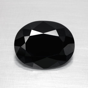 Turmalina negro natural de 2,82 ct, corte óvalo, opaco