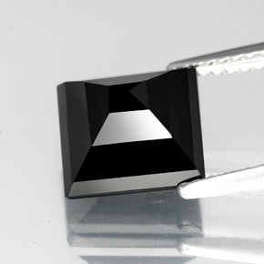 Turmalina negro natural de 3,31 ct, cuadrado, opaco