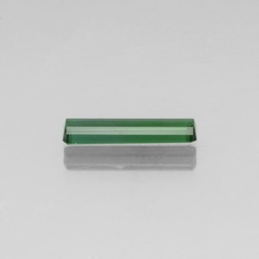 Turmalina Verde medio natural de 1.36 ct, corte esmeralda, VVS