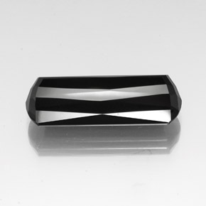 Turmalina Chorlo natural de 26.33 ct, Forma elegante, Opaco