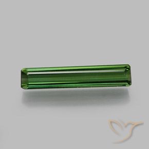 1.37ct Natural Verde oscuro Turmalina, corte esmeralda, VS