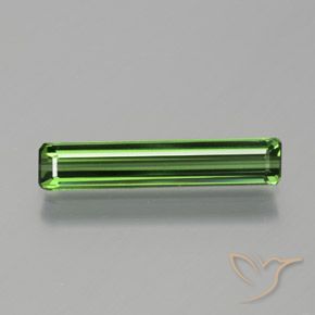 1.35ct Natural Verde bosque Turmalina, corte esmeralda, VVS-VS