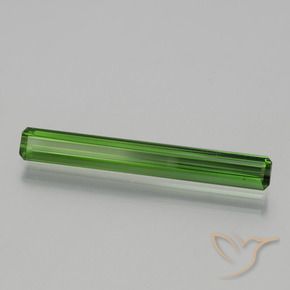 Turmalina Verde medio natural de 1.76 ct, Corte Octágono / Esmeralda, VS
