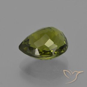 Turmalina Verde oscuro natural de 3.36 ct, En forma de pera, VS