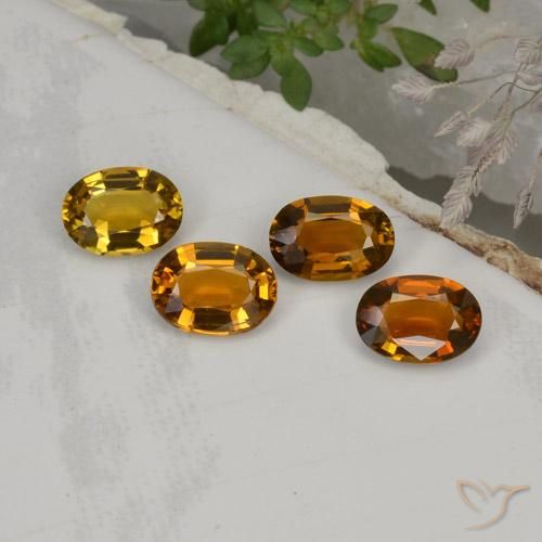 3.24ctw Natural Marrón canela intenso turmalina, Ovalada, VVS-VS