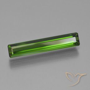 Turmalina Verde oscuro natural de 2.40 ct, Corte Octágono / Esmeralda, VVS-VS