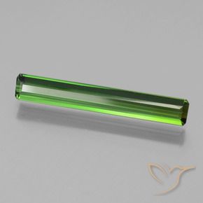 Turmalina Verde bosque natural de 1.70 ct, Corte Octágono / Esmeralda, VVS