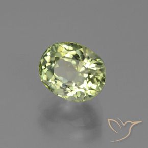 Turmalina Verde medio natural de 2.31 ct, Ovalada, VVS-VS