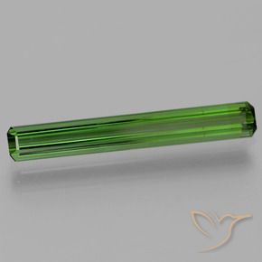 Turmalina Verde oscuro medio natural de 1.67 ct, Corte Octágono / Esmeralda, VVS-VS