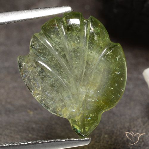 4.09ct Natural Verde medio Turmalina, Elegante, Translúcido