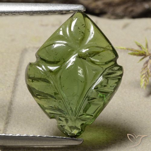 4.85ct Natural Verde oscuro medio Turmalina, Corte Flor, Translúcido