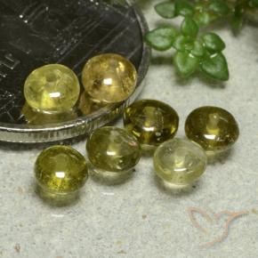 Gemas de Turmalina Verde terroso natural de 2.53 ct, Elegante, Translúcido