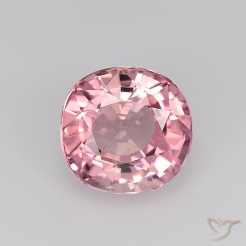 1.62ct Natural Rosado intenso turmalina, Ovalada, VVS-VS