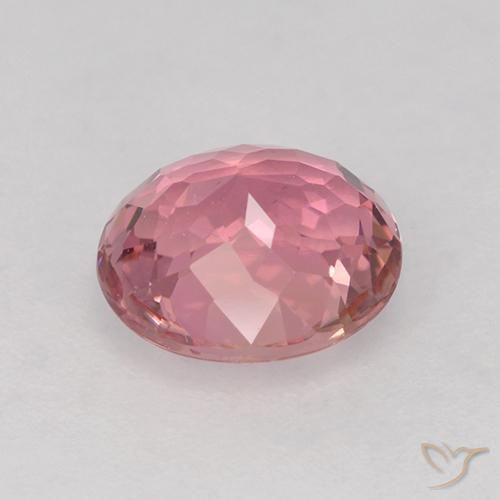 Turmalina Tono rosado cálido natural de 1.49 ct, Ovalada, VVS-VS