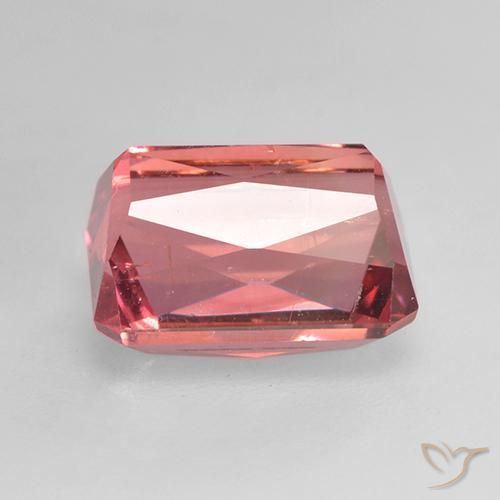 Turmalina Rosado intenso natural de 2.61 ct, Corte Octágono / Esmeralda, SI