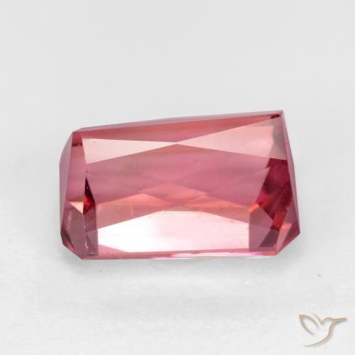 Turmalina Tono rosado cálido natural de 2.45 ct, Corte Octágono / Esmeralda, VS