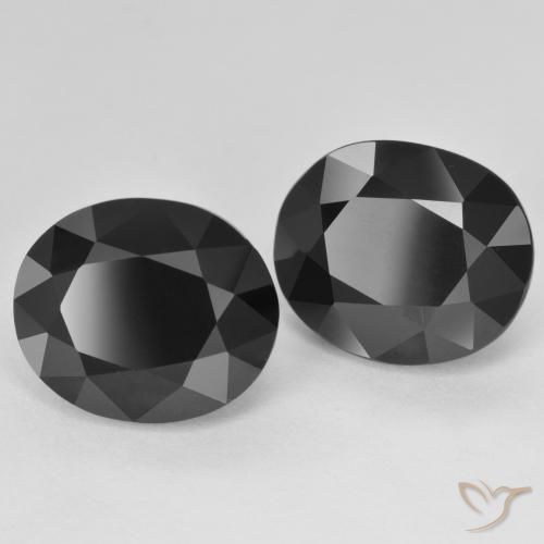 Gemas de Turmalina Chorlo natural de 11.82 ct, Ovalada, Opaco
