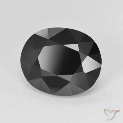 Turmalina Chorlo natural de 5.01 ct, Ovalada, Opaco
