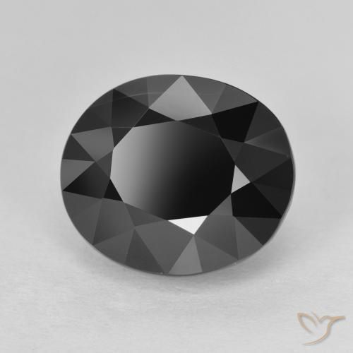 Turmalina Chorlo natural de 6.75 ct, Ovalada, Opaco