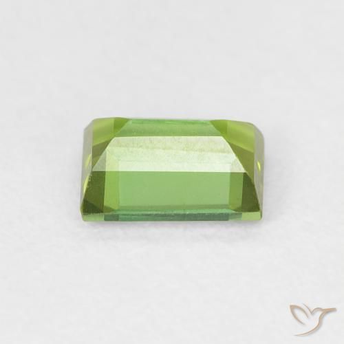 Turmalina Verde vivo natural de 0.57 ct, Corte Baguette, VVS-VS
