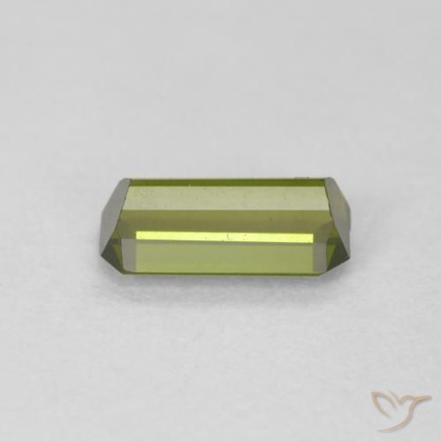 Turmalina Verde bosque natural de 0.74 ct, Corte Octágono / Esmeralda, VVS