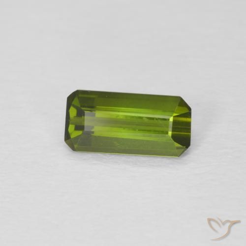Turmalina Verde medio natural de 0.70 ct, Corte Octágono / Esmeralda, VVS