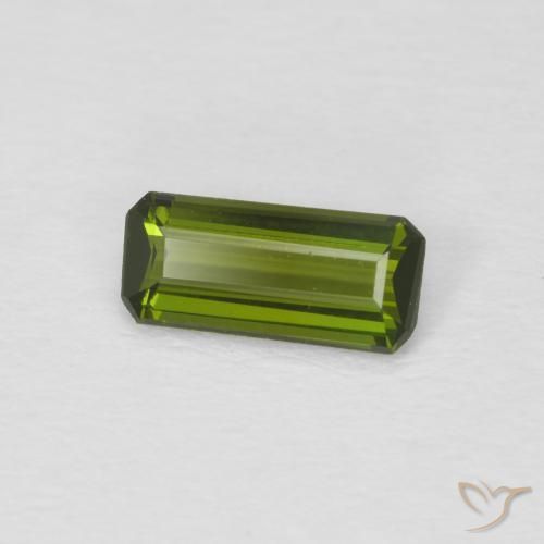 Turmalina Verde oscuro natural de 0.64 ct, Corte Octágono / Esmeralda, VVS