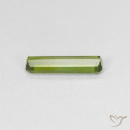 Turmalina Verde bosque natural de 0.83 ct, Corte Octágono / Esmeralda, VVS-VS