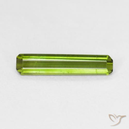 0.85ct Natural Verde medio Turmalina, corte esmeralda, VVS-VS