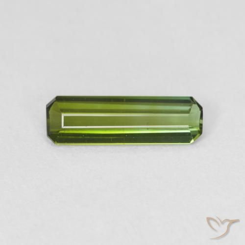 0.69ct Natural Verde medio Turmalina, corte esmeralda, VS