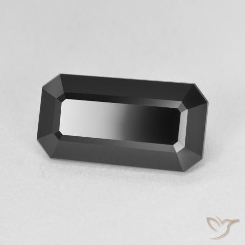 Turmalina Chorlo natural de 4.33 ct, Corte Octágono / Esmeralda, Opaco