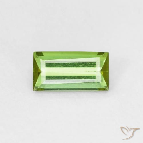 0.60ct Natural Verde terroso Turmalina, Corte Baguette, VVS-VS