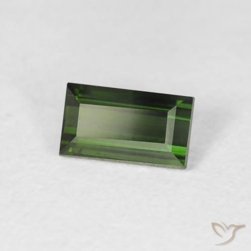 Turmalina Verde muy oscuro natural de 0.74 ct, Corte Baguette, VS
