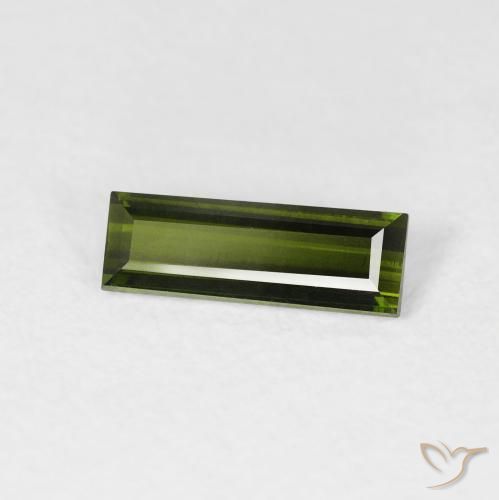 Turmalina Verde terroso natural de 0.63 ct, Corte Baguette, VVS