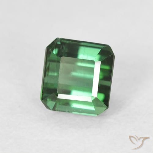 Turmalina Verde natural de 0.57 ct, Corte Octágono / Esmeralda, VS