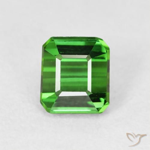 0.91ct Natural Verde Turmalina, corte esmeralda, VVS-VS