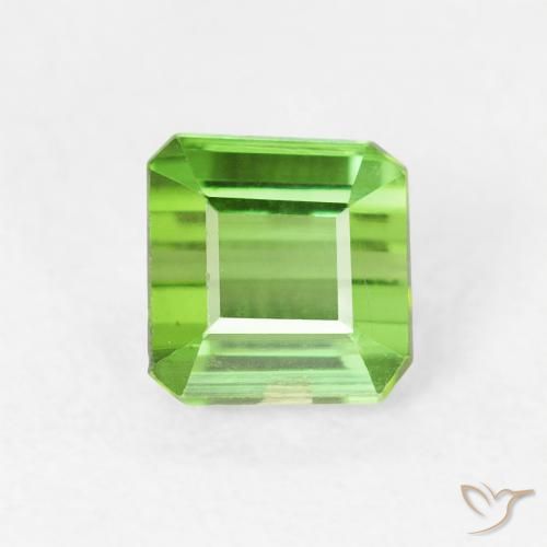 0.66ct Natural Verde oscuro Turmalina, corte esmeralda, VVS-VS