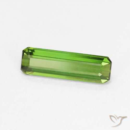 Turmalina Verde oscuro natural de 0.80 ct, Corte Octágono / Esmeralda, VVS-VS