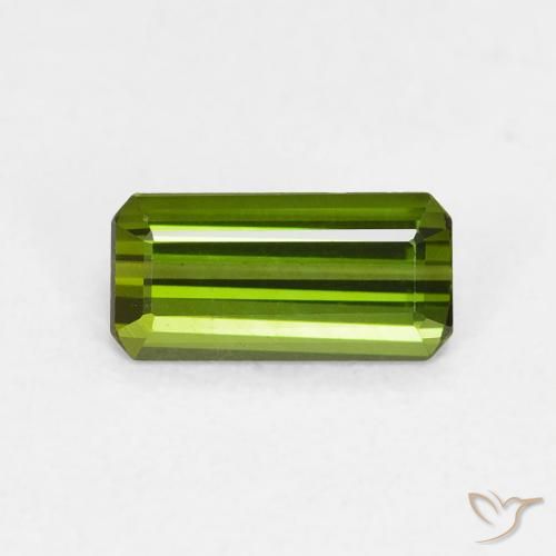 0.63ct Natural Verde bosque Turmalina, corte esmeralda, VVS-VS