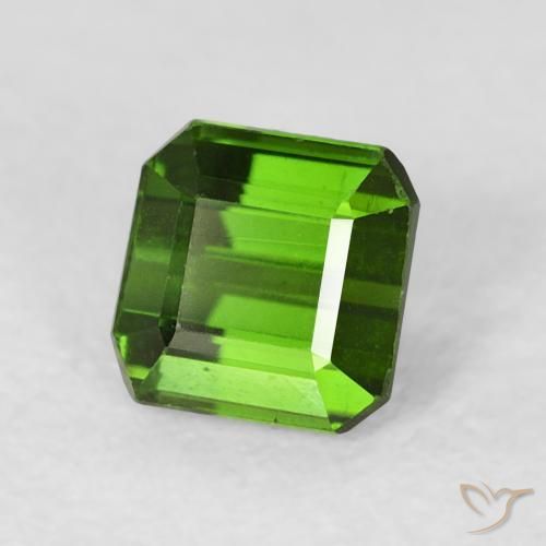 Turmalina Verde oscuro natural de 0.64 ct, Corte Octágono / Esmeralda, VVS-VS