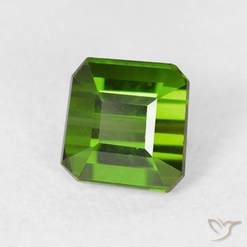 Turmalina Verde oscuro natural de 0.79 ct, Corte Octágono / Esmeralda, VVS-VS