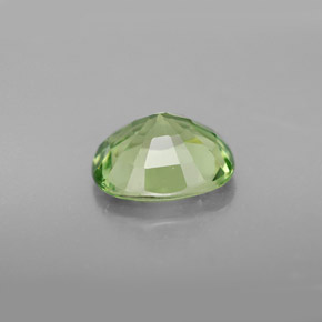 Granate tsavorita verde natural de 2,62 ct, corte cojín, VS