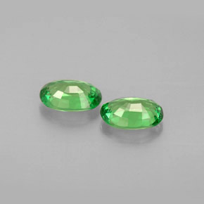 Gemas de granate tsavorita verde natural de  ct, corte óvalo, VS