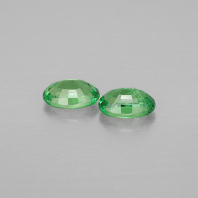Gemas de granate tsavorita verde natural de  ct, corte óvalo, VS-SI