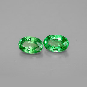 Gemas de granate tsavorita verde natural de  ct, corte óvalo, VS