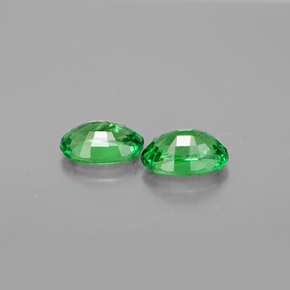 Gemas de granate tsavorita verde natural de  ct, corte óvalo, VS