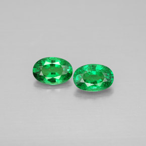 Gemas de granate tsavorita verde natural de  ct, corte óvalo, VS